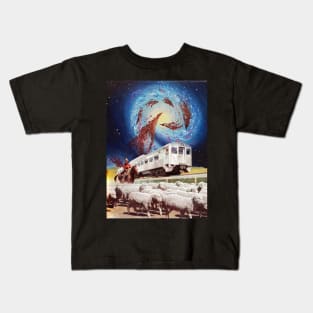 Traveling Kids T-Shirt